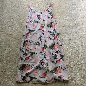 White flower print dress